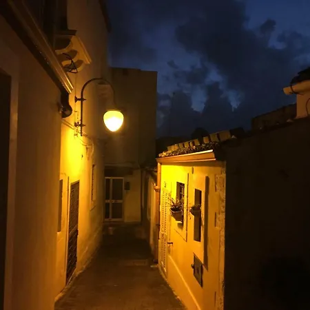 Bellassai Homes בית נופש נוטו